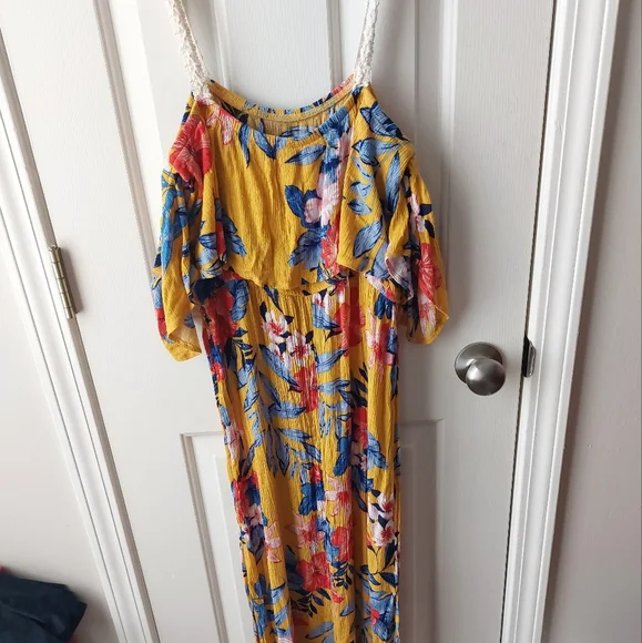 No Boundaries - Tropical Print Yellow Off-The-Shoulder Maxi Dress w/ Slit - Picture 7 of 12